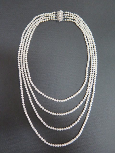 アコヤ真珠　ベビーパール　4連　ネックレス　和彫りクラスプ　/9087